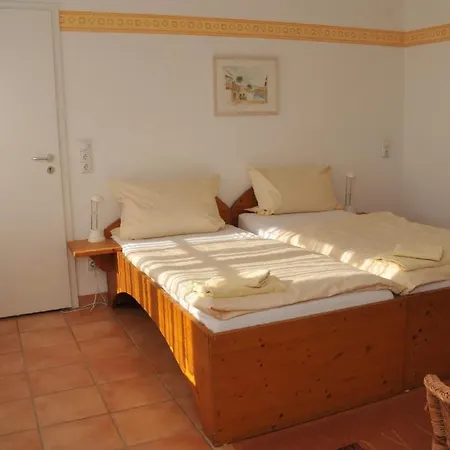 Bella Vista Гостевой дом 2*